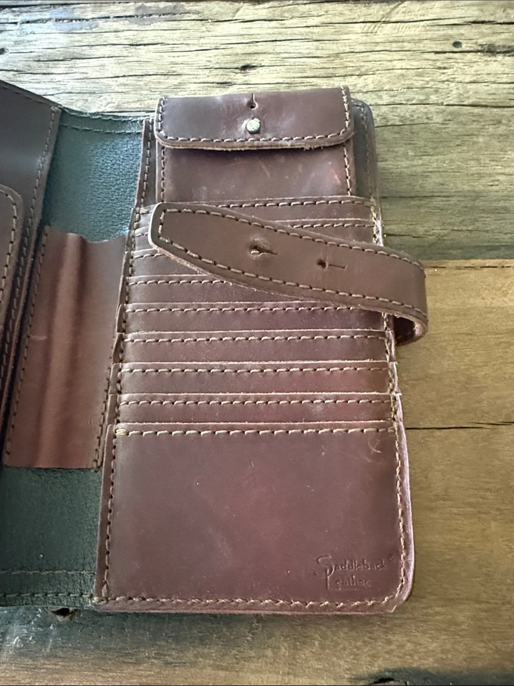 Saddleback Leather Company Big Leather Wallet in Chestnut Brown